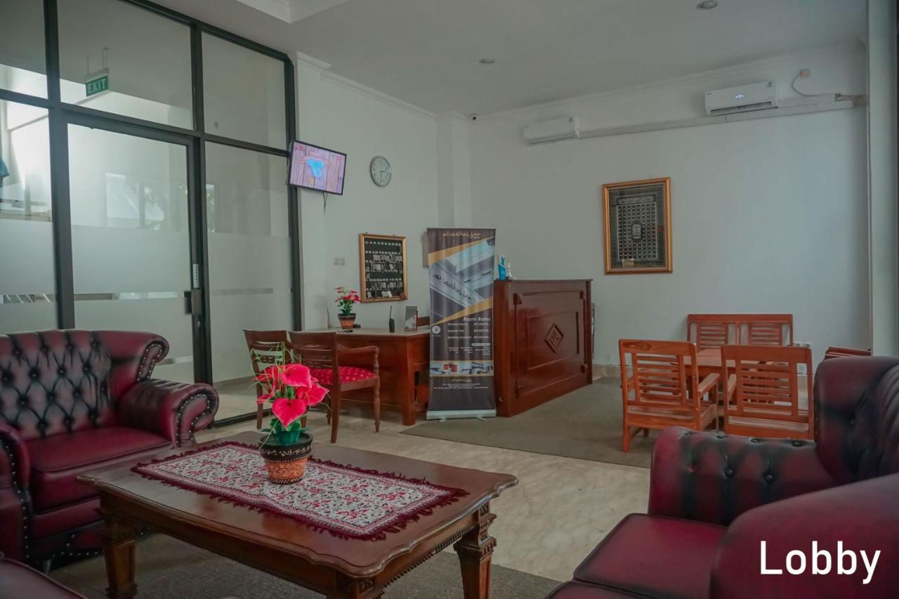 Al Ashri Inn By Urban Yogyakarta Esterno foto