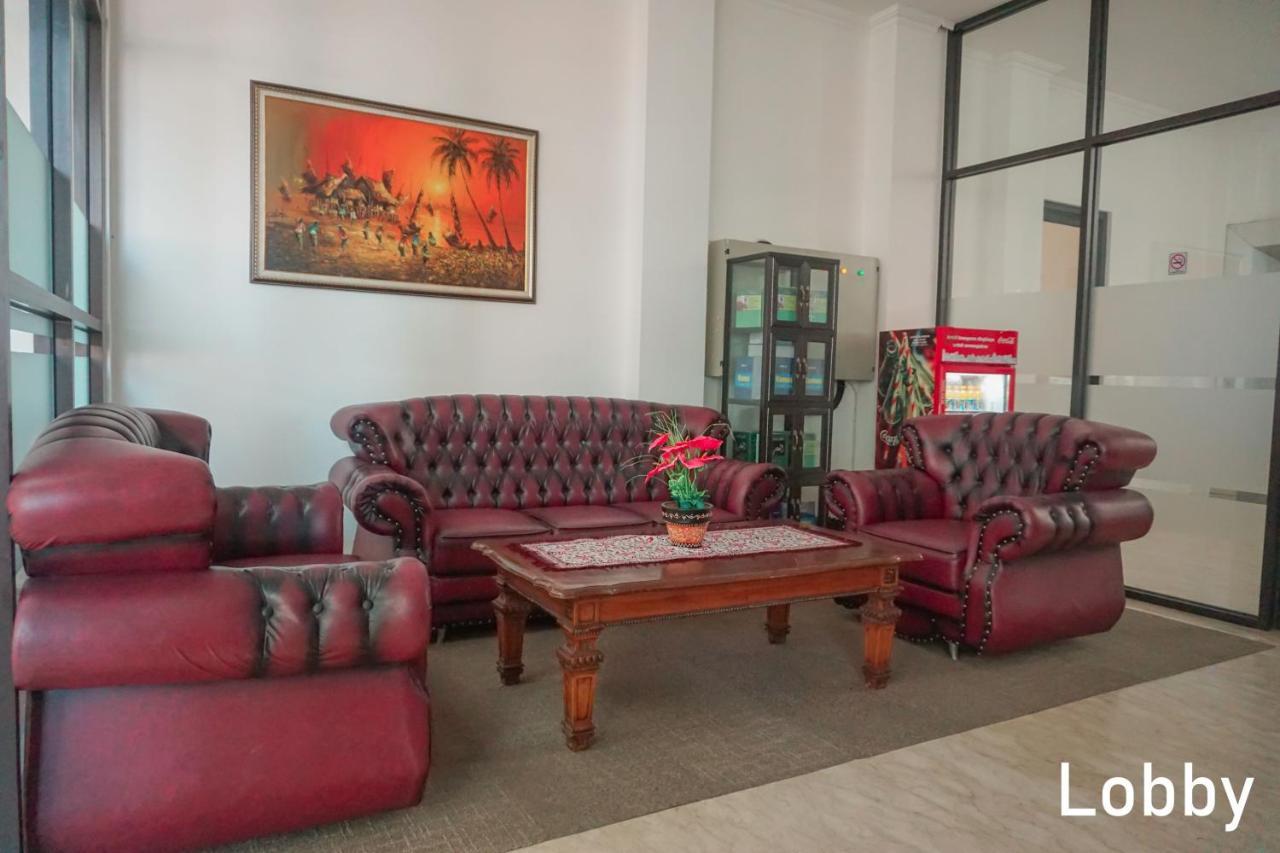 Al Ashri Inn By Urban Yogyakarta Esterno foto