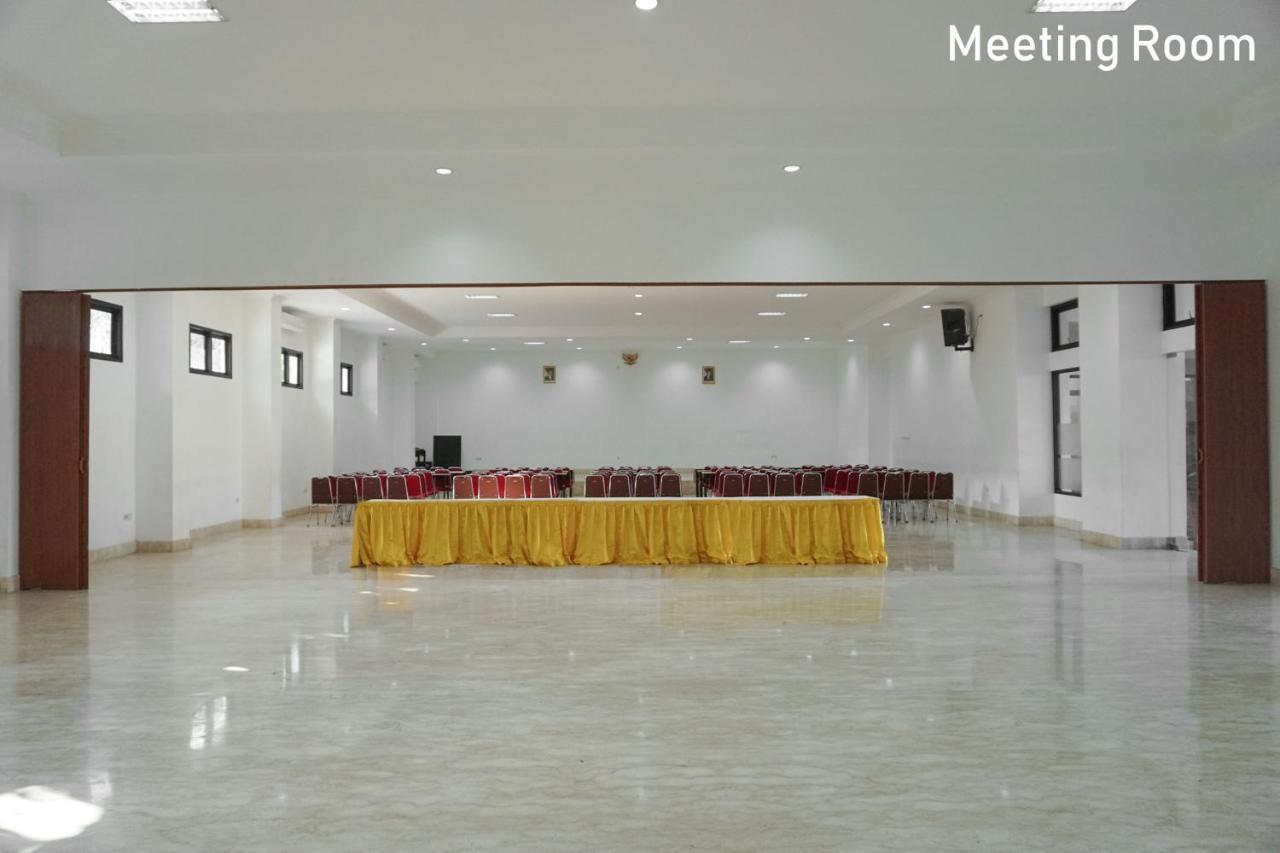 Al Ashri Inn By Urban Yogyakarta Esterno foto